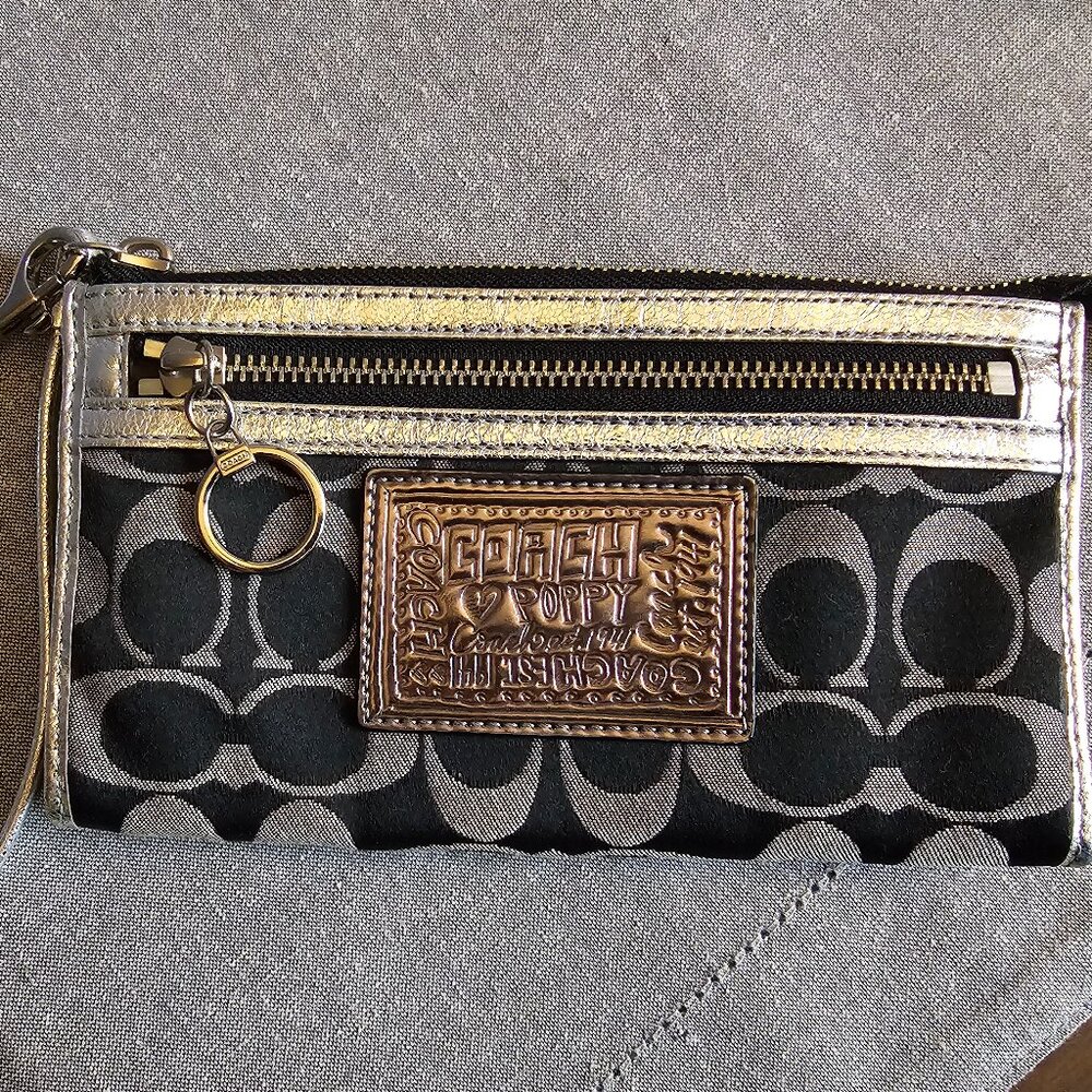 Coach Signature Wristlet – Black & Silver Metallic Trim
